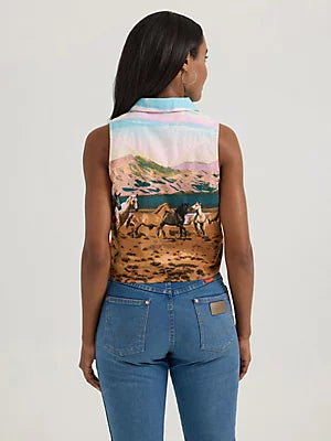 Bold Printed Wrangler Farmers Tee